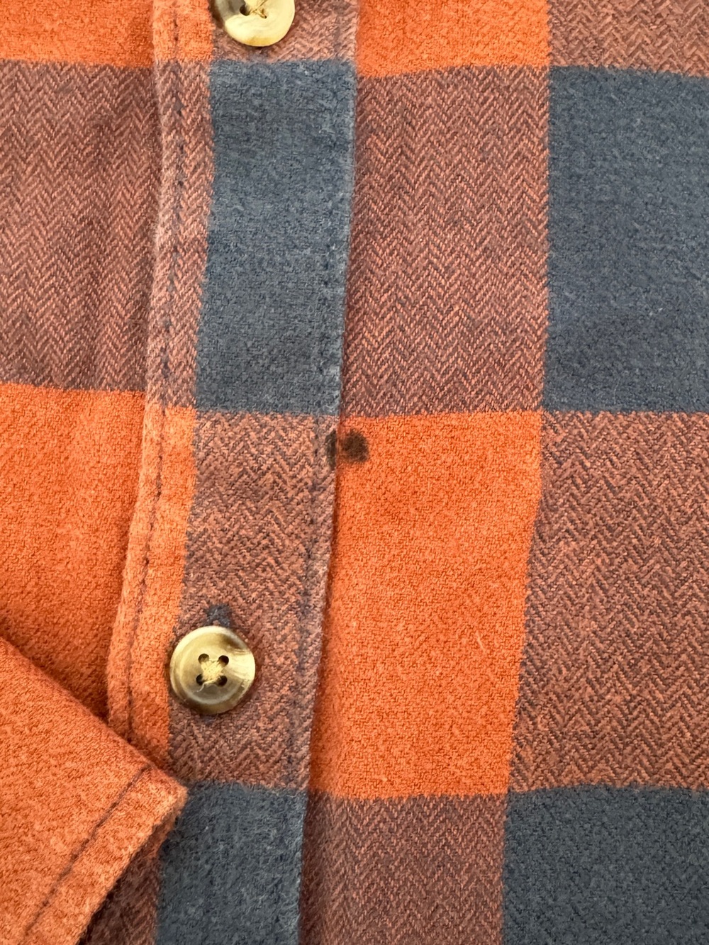 Vans Men’s Rust and Navy Plaid Button-Down Shirt - Picture 2 of 4